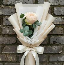 Букет цветов из:  Розы в Мамонтово Алтайский край