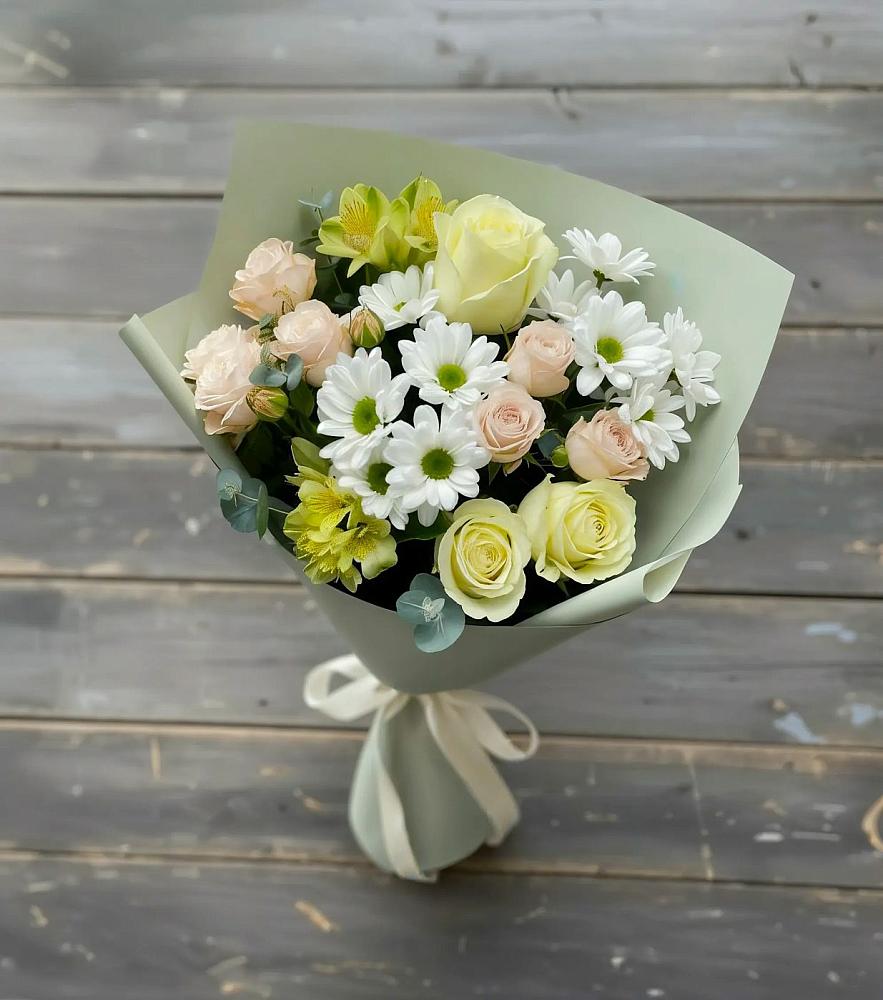Букет цветов из: Альстромерии, Розы и Хризантемы в Мамонтово Алтайский край