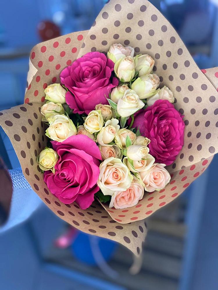 Букет цветов из: Розы в Мамонтово Алтайский край