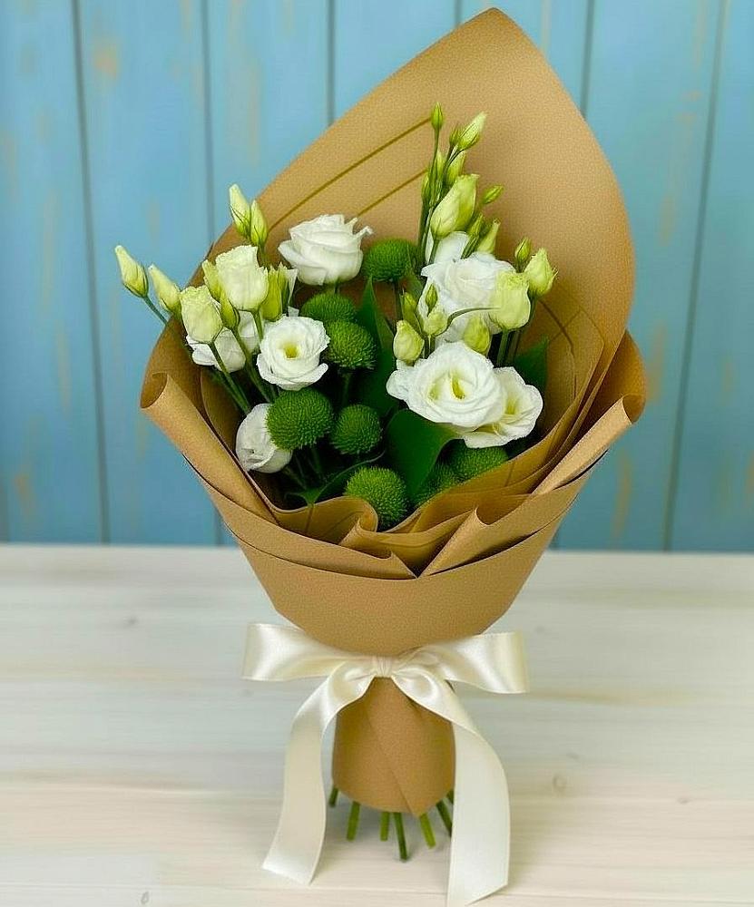 Букет цветов из: Хризантемы и Лизиантусы в Мамонтово Алтайский край