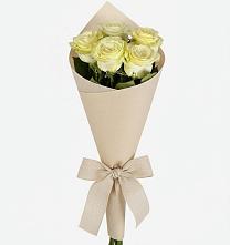 Букет цветов из:  Розы в Мамонтово Алтайский край