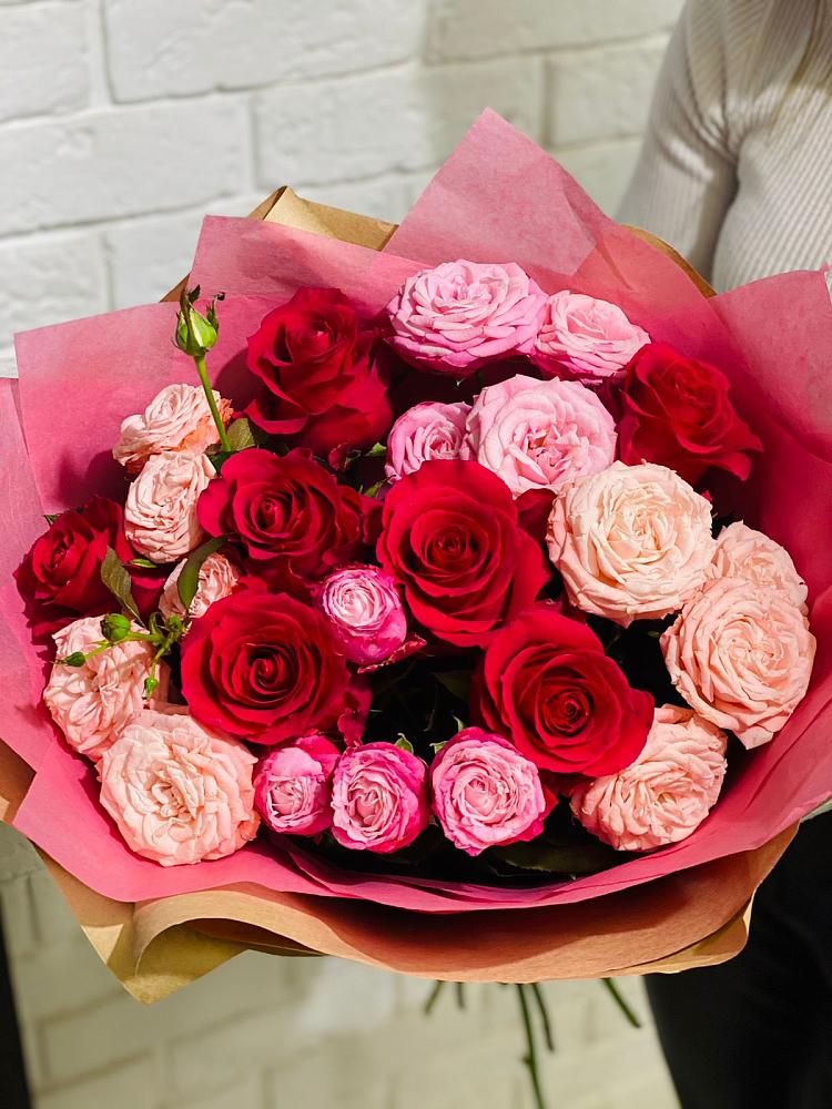 Букет цветов из: Розы в Мамонтово Алтайский край