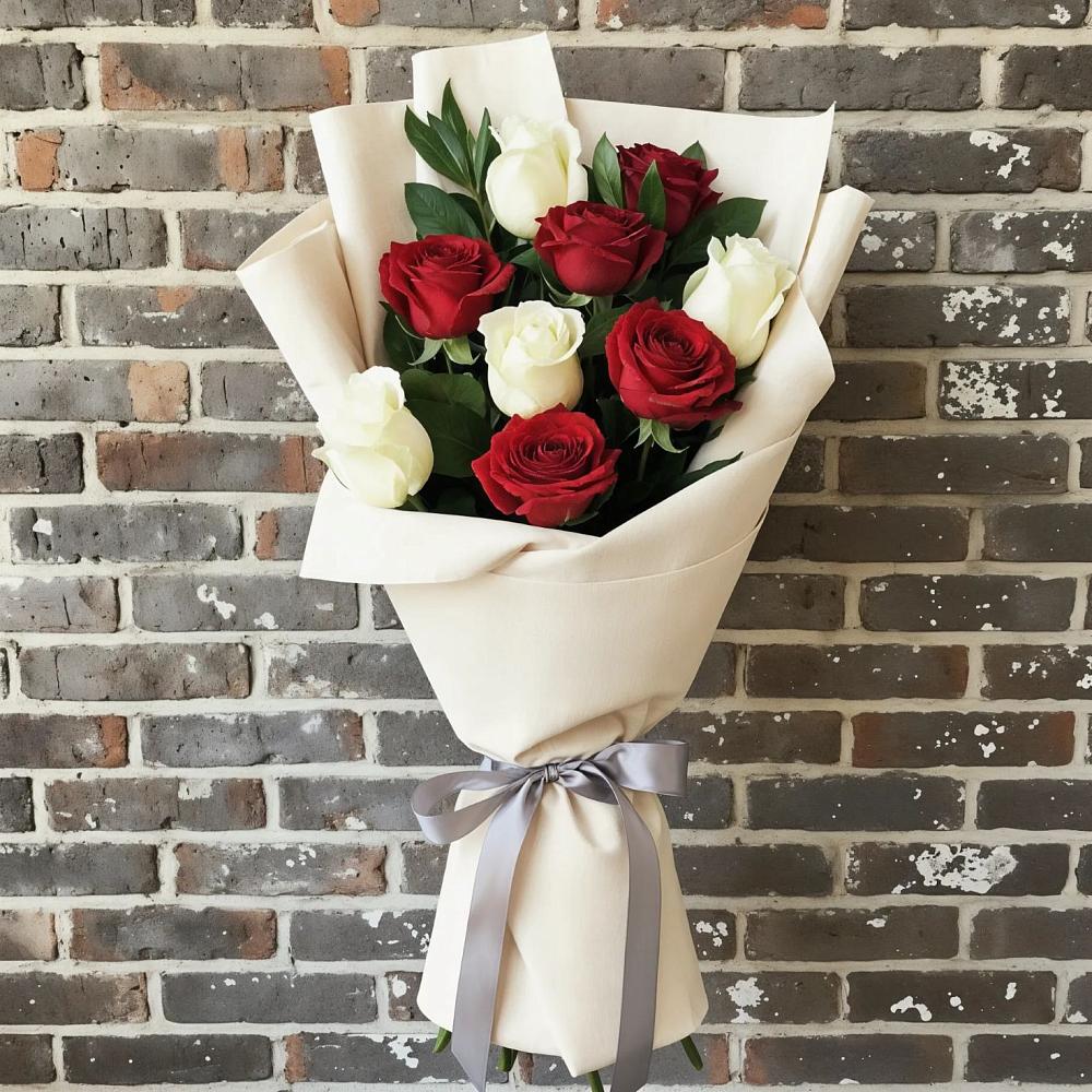 Букет цветов из: Розы в Мамонтово Алтайский край