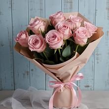 Букет цветов из:  Розы в Мамонтово Алтайский край