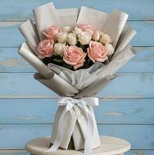 Букет цветов из:  Розы в Мамонтово Алтайский край