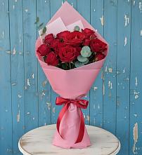 Букет цветов из:  Розы в Мамонтово Алтайский край