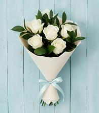 Букет цветов из:  Розы в Мамонтово Алтайский край