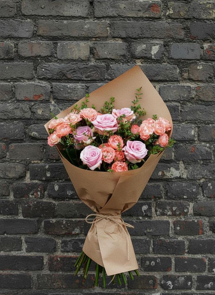 Букет цветов из: Розы в Мамонтово Алтайский край