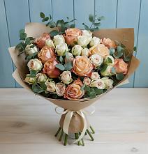 Букет цветов из:  Альстромерии и Розы в Мамонтово Алтайский край