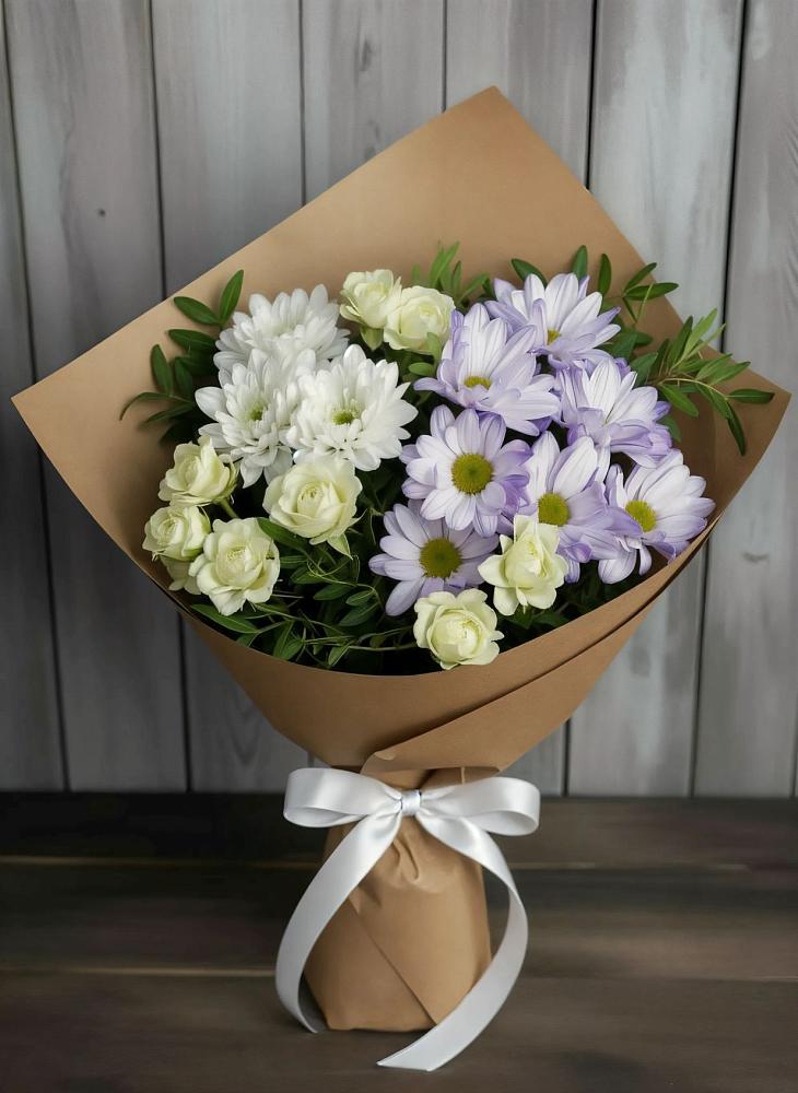 Букет цветов из: Хризантемы и Розы в Мамонтово Алтайский край